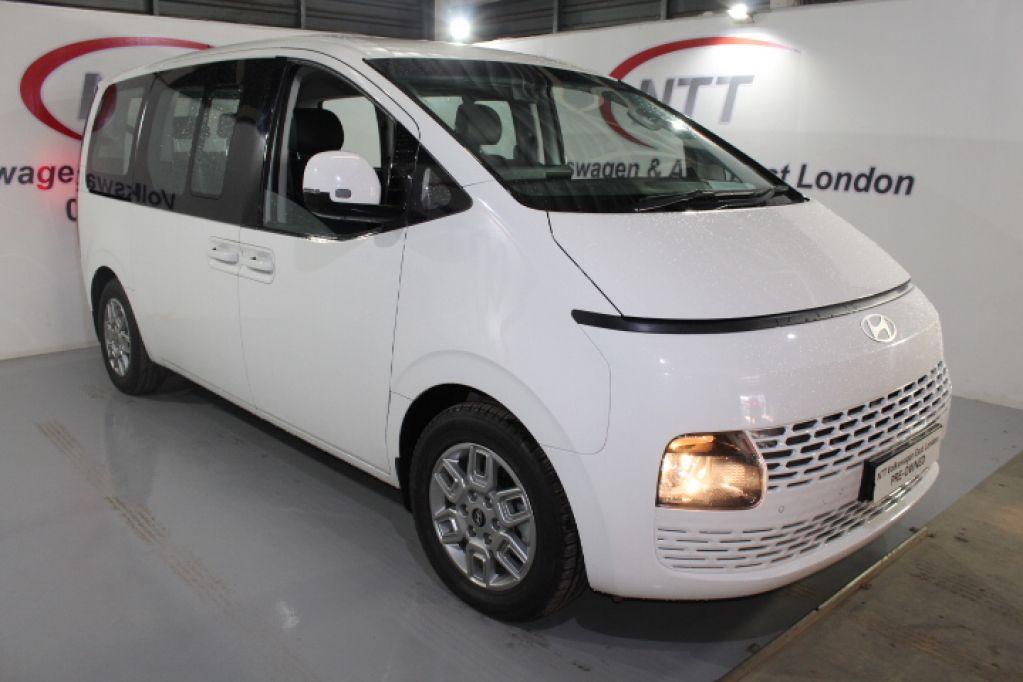 HYUNDAI STARIA 2.2D EXECUTIVE  for Sale in South Africa