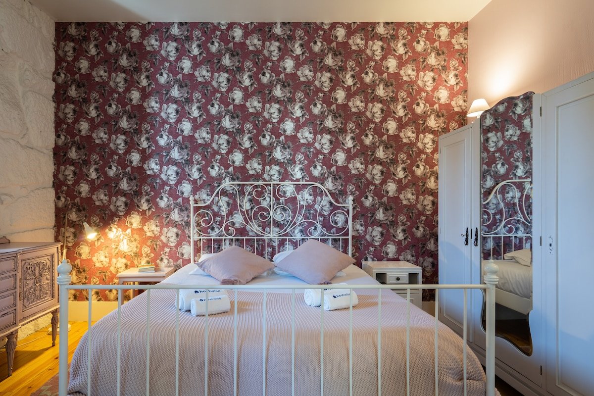 5 Captivating Flats w/ Garden by HostWise gallery image 5