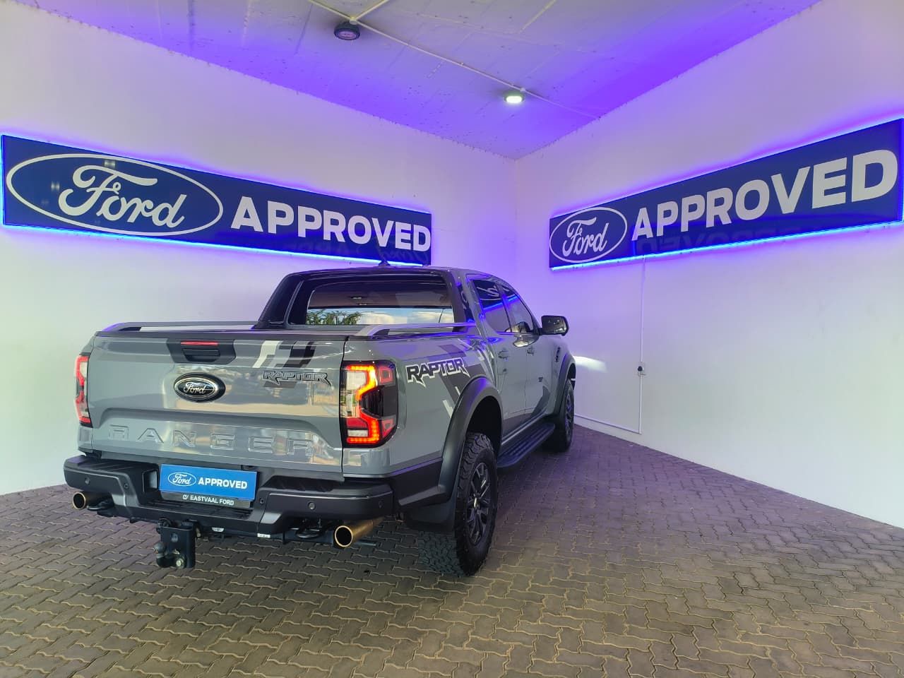 Used car gallery