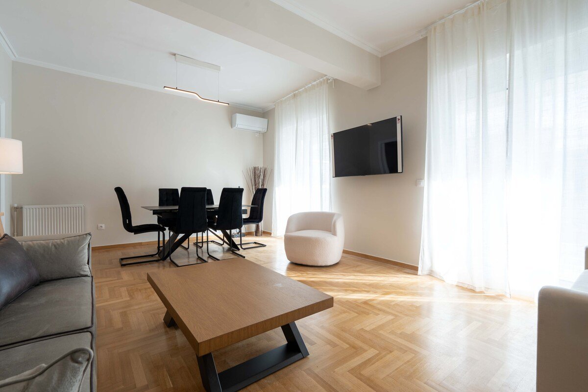 Corner Penthouse in Acropolis gallery image 4