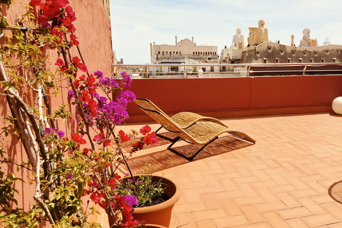 Three-Bedroom Penthouse with 2 Terraces