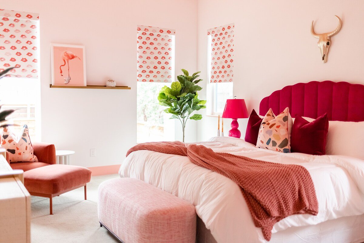 BRAND NEW ★ IG WORTHY, GIRLY PAD, W/ KARAOKE ROOM gallery image 5