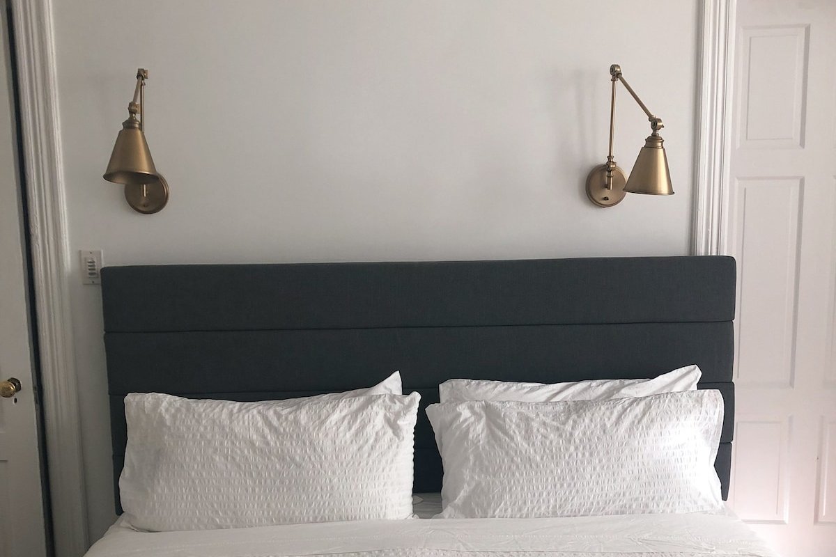 Historic Remodeled Home Logan Circle, 1700 sq ft gallery image 4