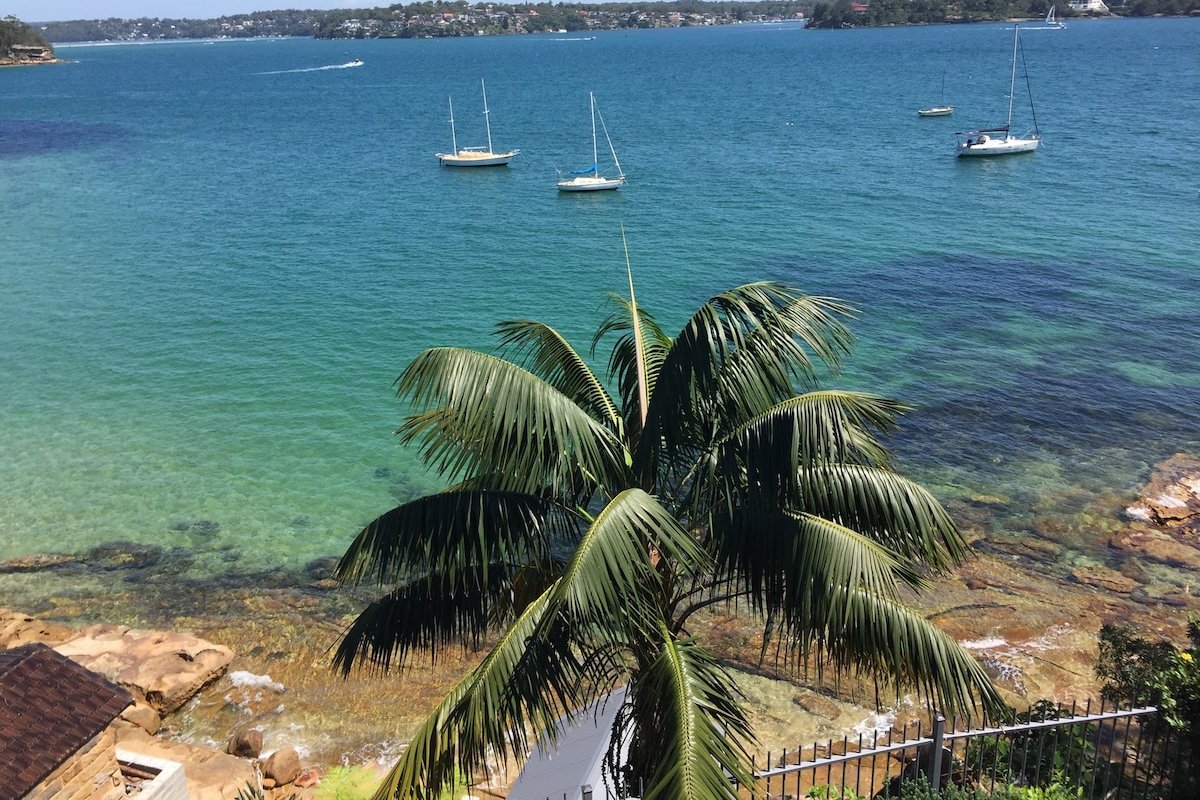 Bundeena Luxe – Huge North Facing Waterfront Home gallery image 3