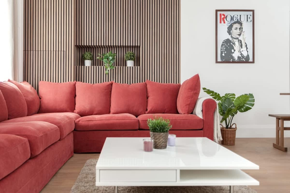 Elegant 2-Bed Oasis | Luxury Living in Marylebone gallery image 3