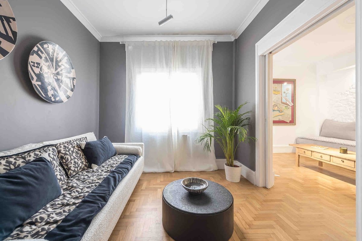 AcroNest – Acropolis Central Retreat gallery image 2