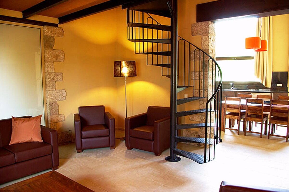 Apartamento 10-14pax L’ARCADA DE FARES gallery image 4