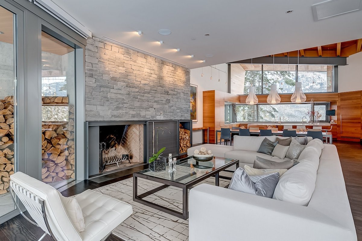 High Point gallery image 2