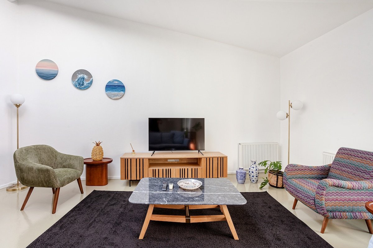 Two Bedroom w. Terrace in Galata (A25) gallery image 4