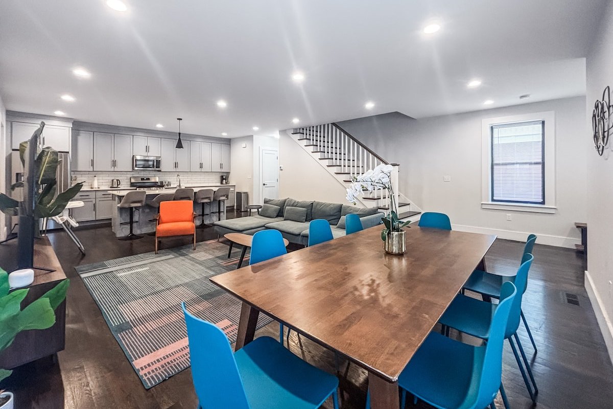 (DR81) New Home, Close 2 City, Spacious 6 Beds W/D gallery image 4