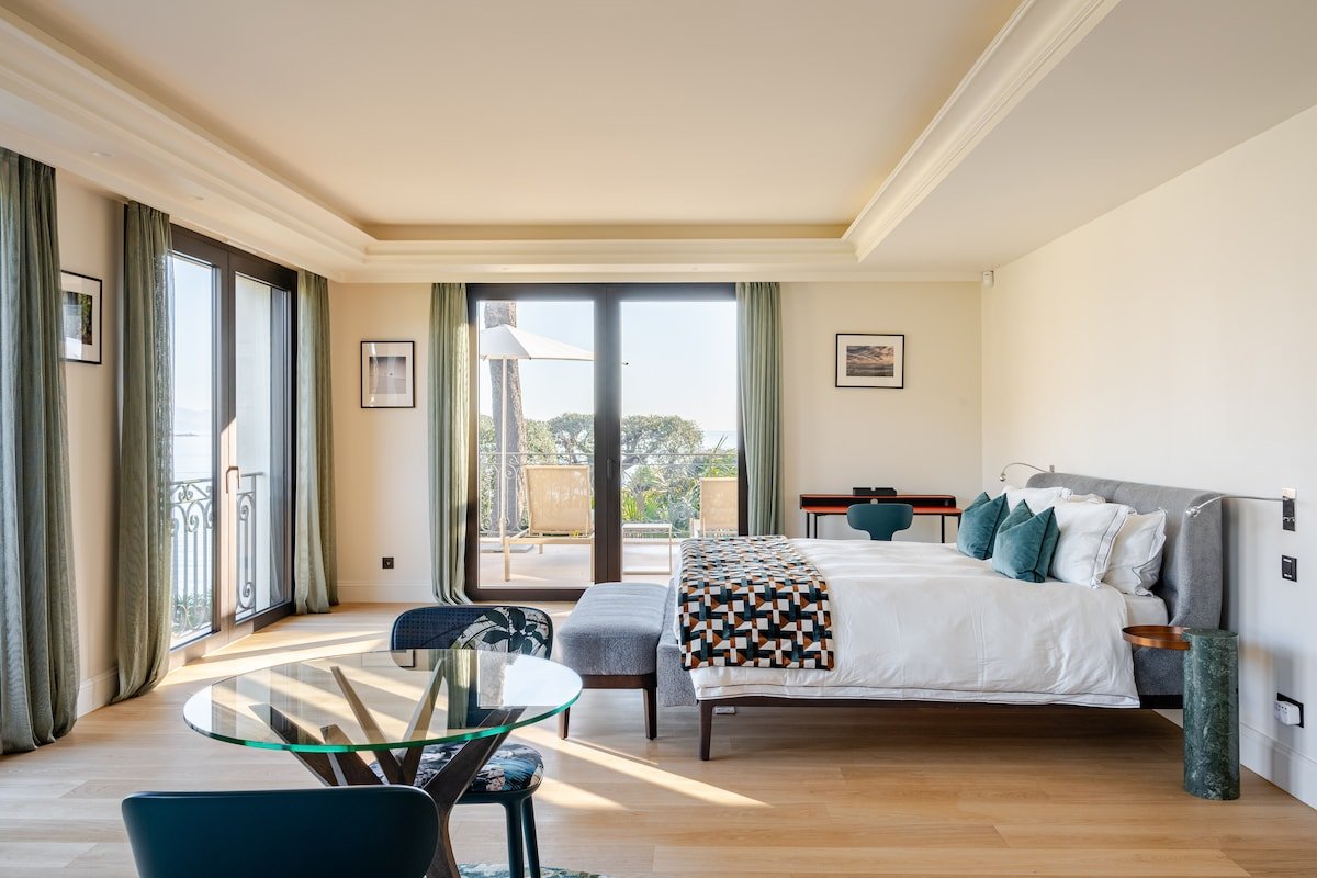 Villa Les Dauphins gallery image 2