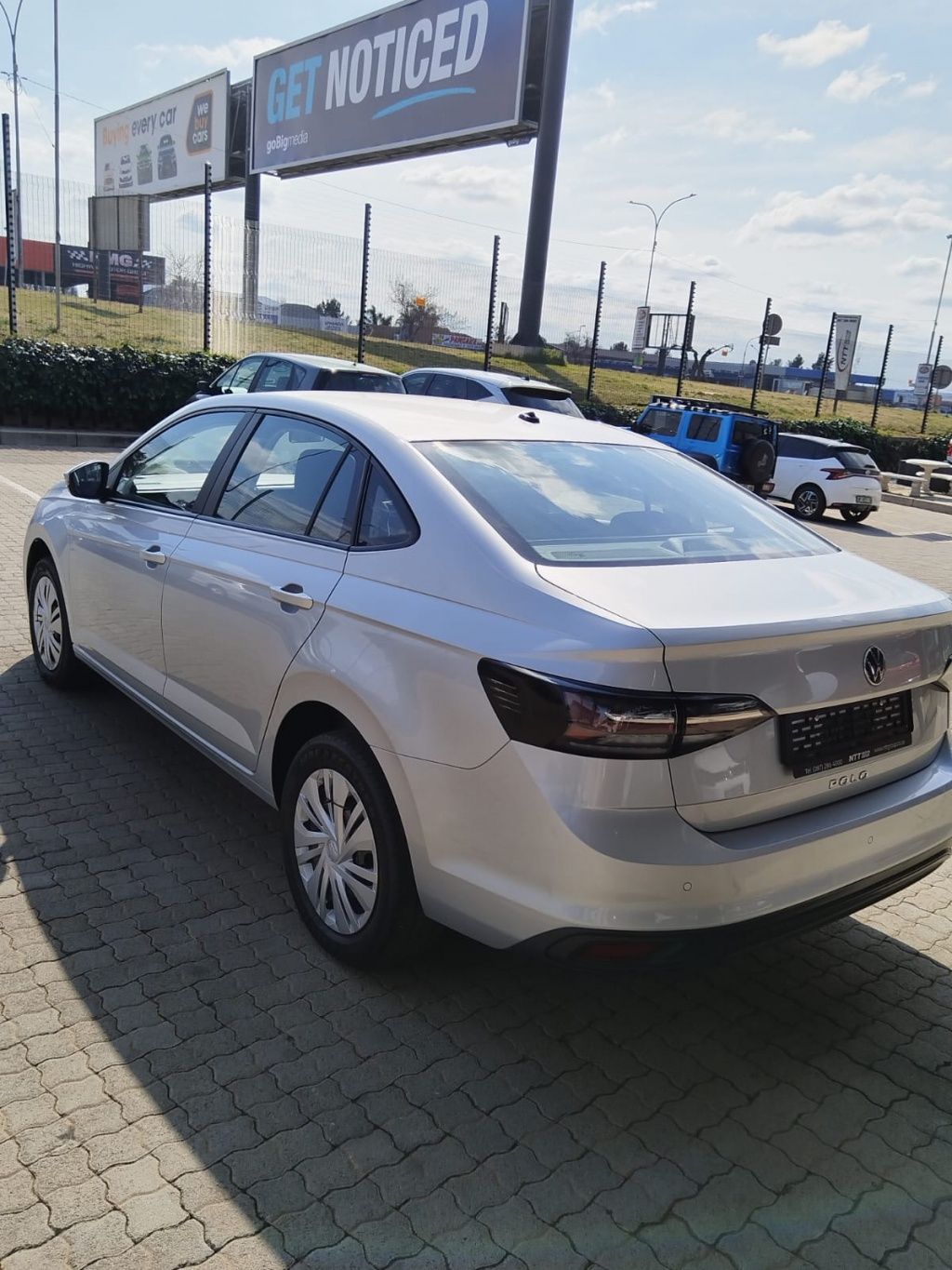 Used car gallery