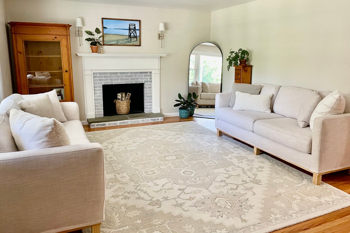 Portsmouth / Newport House, 1 mile from beach