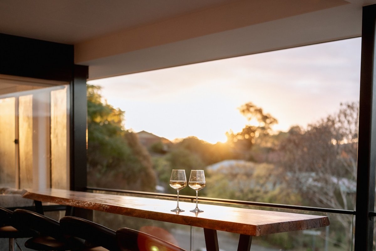 King Parrott Views gallery image 4