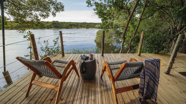 Tsowa Safari Island River Deck Safari Tent