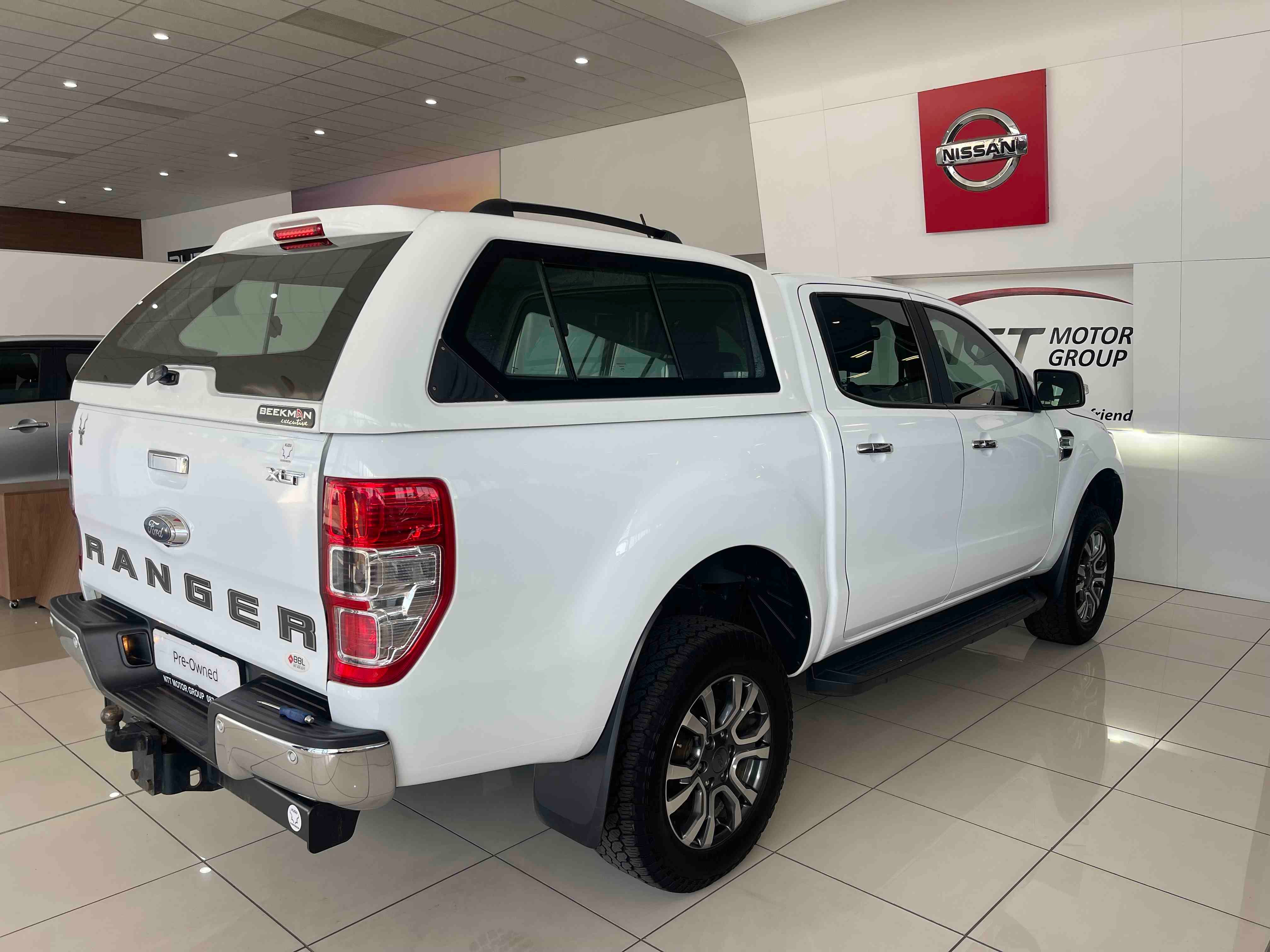 Used car gallery