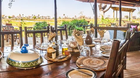Delta Camp Guest Areas - Family style meals