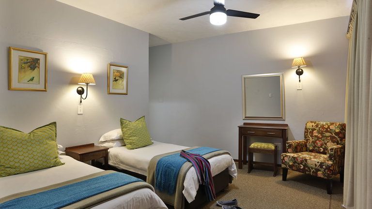 The Cavern Resort & Spa Standard Interleading Room