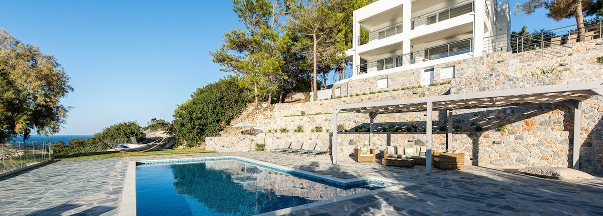 KEA, above the sea, superb views, near beach. gallery image 3