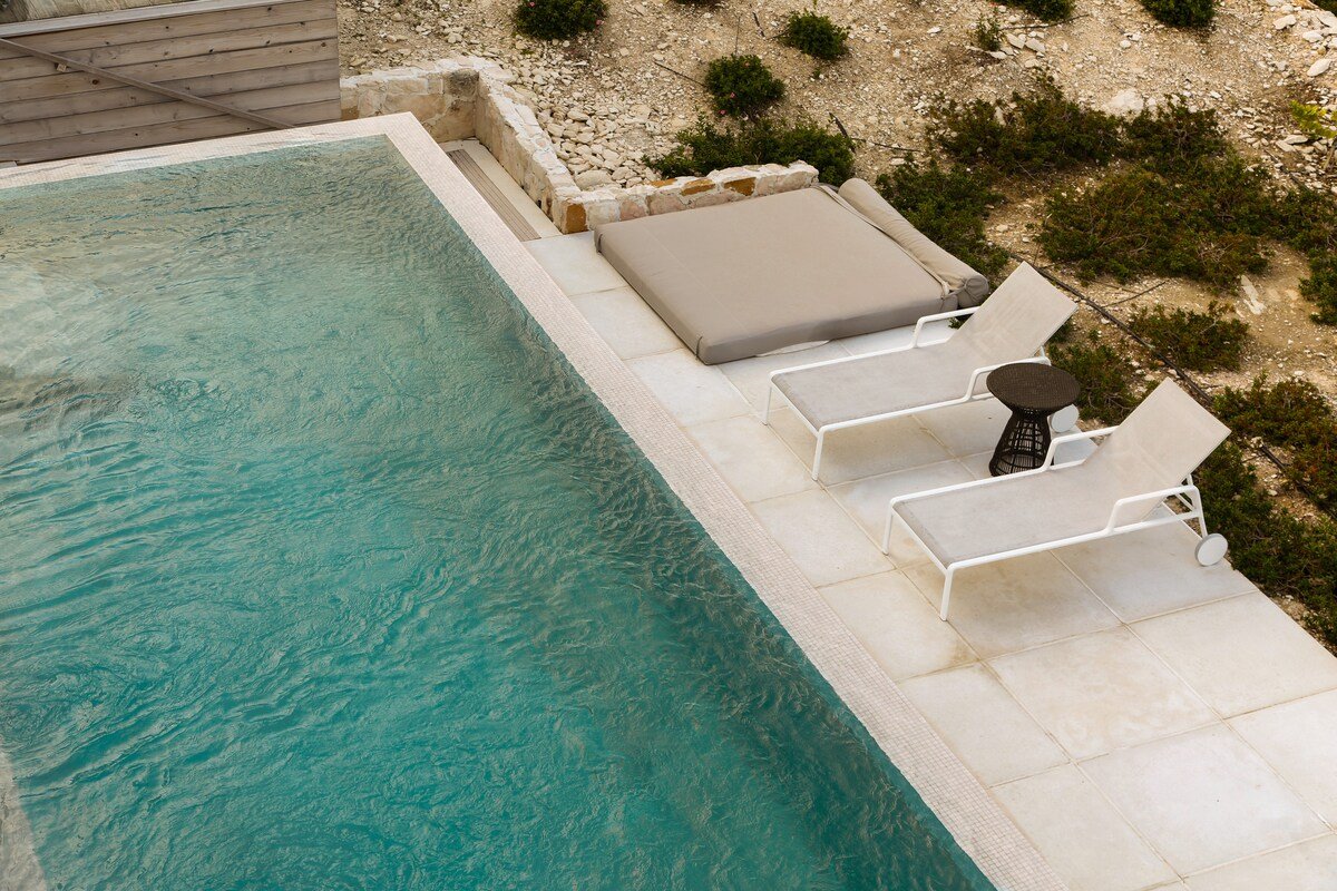 Beach Enclave North Shore V1 – 5B Beachfront Villa gallery image 3