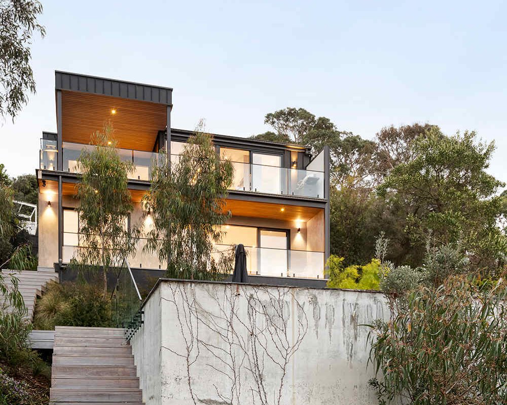Banksia | Luxury Home with Views