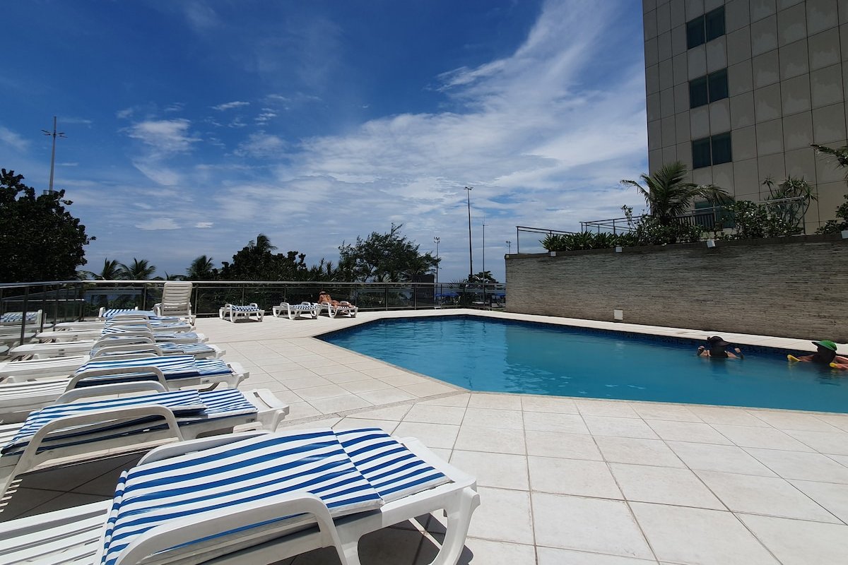 Cobertura frente mar com piscina e churrasqueira gallery image 4