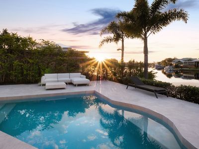 Luxurious impeccably styled waterfront Noosa home