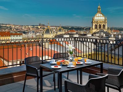 Penthouse Apartment with Terrace