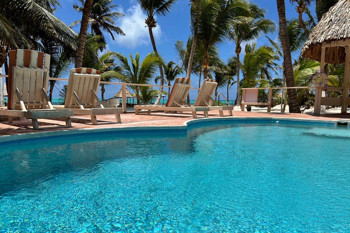 Spacious 7BR Beach Retreat – Ideal for Events