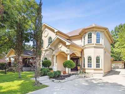 Central Location| Pool Table| Air Hockey| Arcade