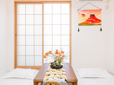 5分浅草/1分晴空塔/羽田、迪士尼、银座、东京塔、渋谷…直达。步行车站2分钟。85平方新建一户建