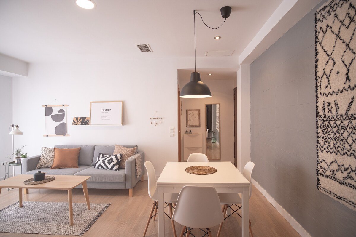 Balcony, natural light and a happy rest gallery image 3