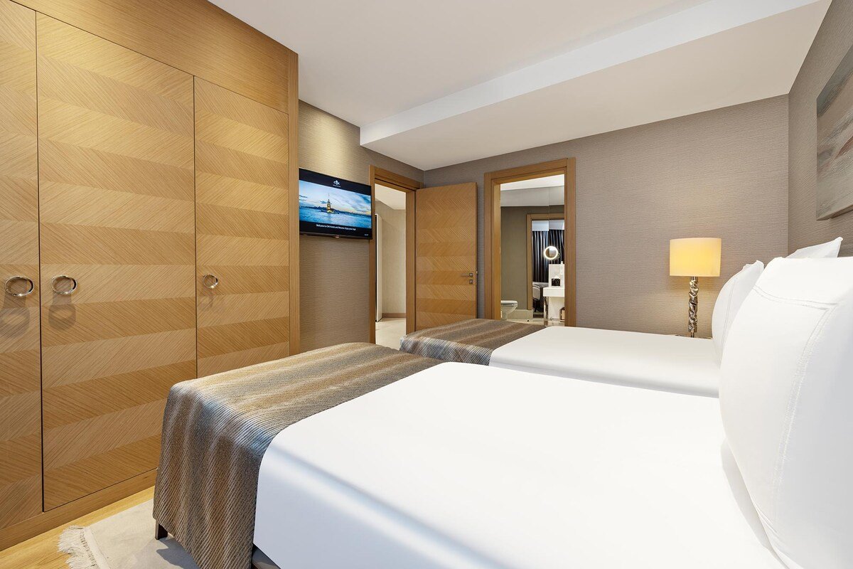 2 BR Residence City View Terrace gallery image 3