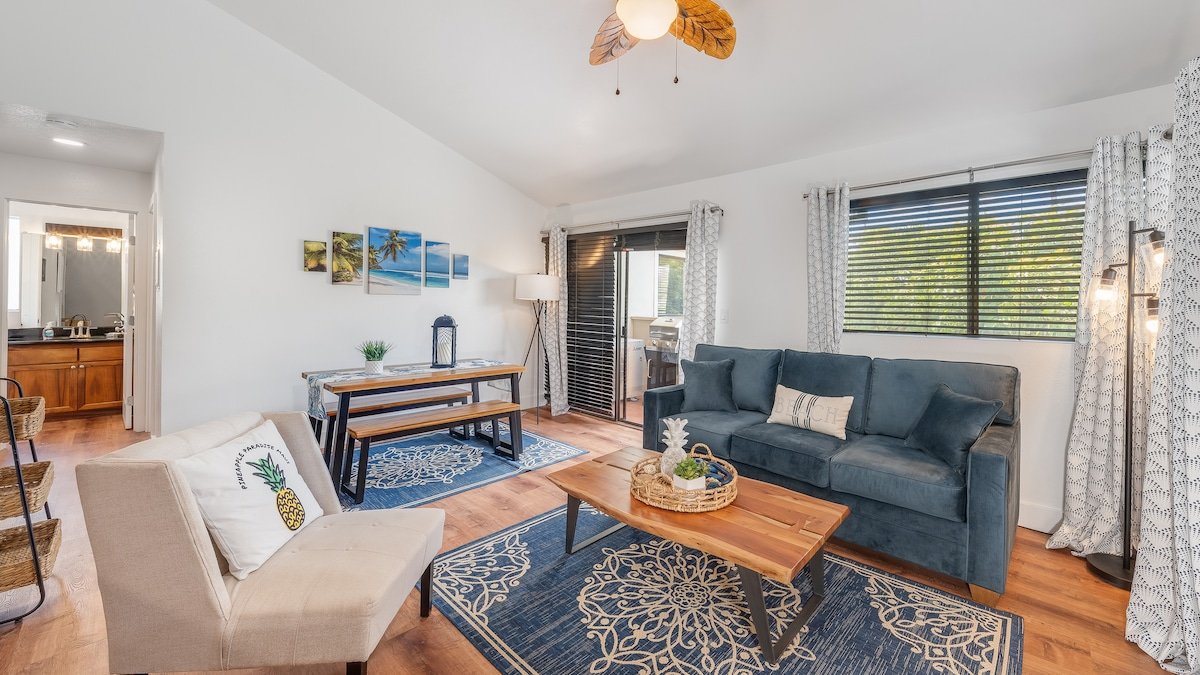 5 BD/5BA! Sleeps 16! 3 Condos! Ocean Views! gallery image 3