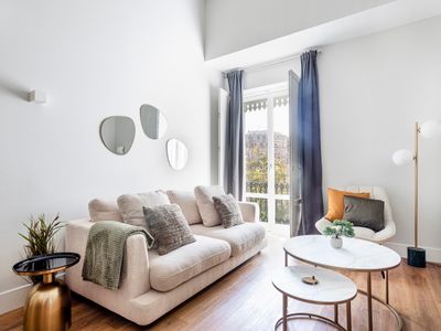 Valencia Apt with Pool & Gym – The Haven Escape