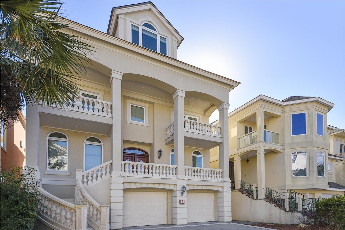 14 Collier, Free Golf, Views, Pool, Pickleball