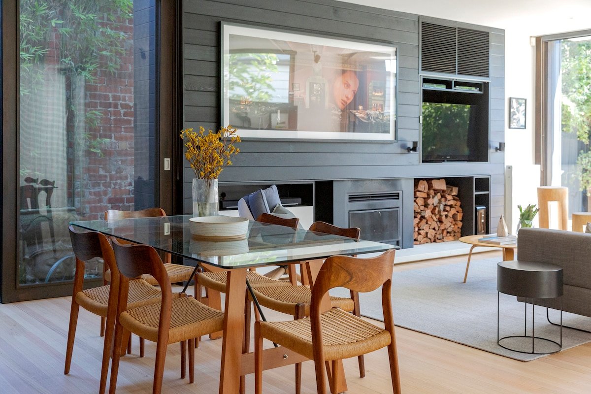 Exclusive & Award-Winning Designer Richmond Home gallery image 2