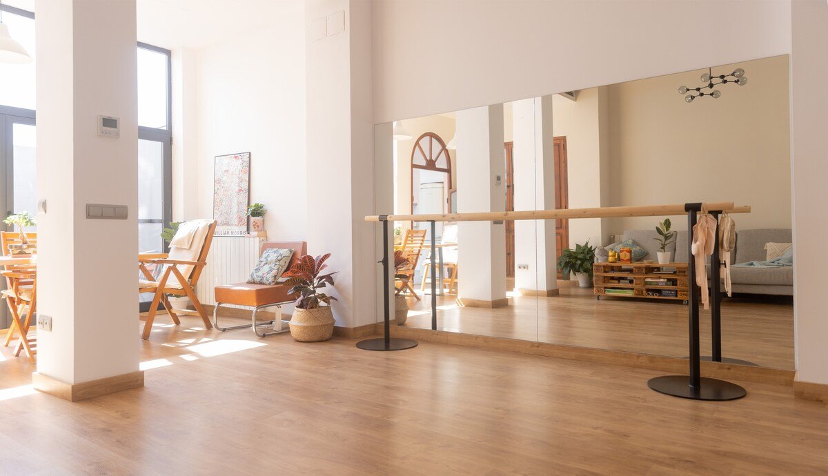 Historic Fishermen’s Gem 5’ from the Sea gallery image 3