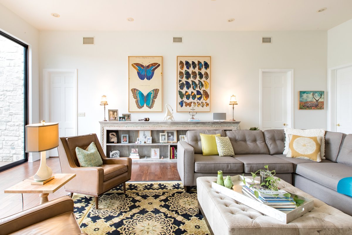 West Lake Hills Retreat Near Downtown