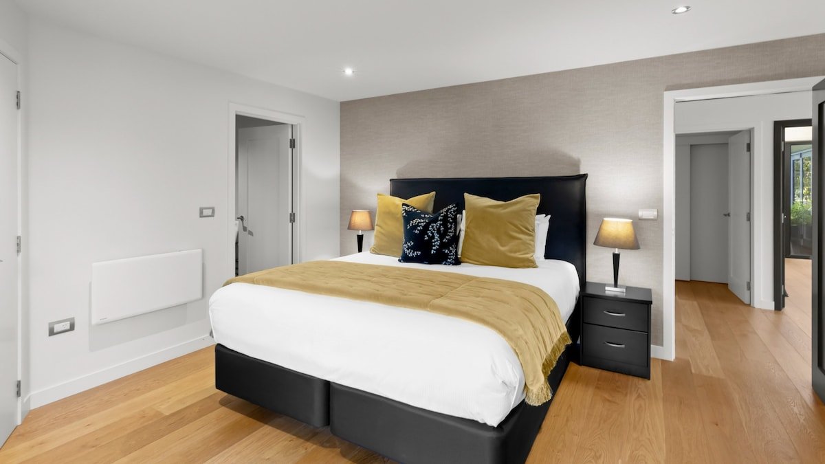 Matakauri House by MajorDomo – Stylish 4 Bedroom gallery image 4