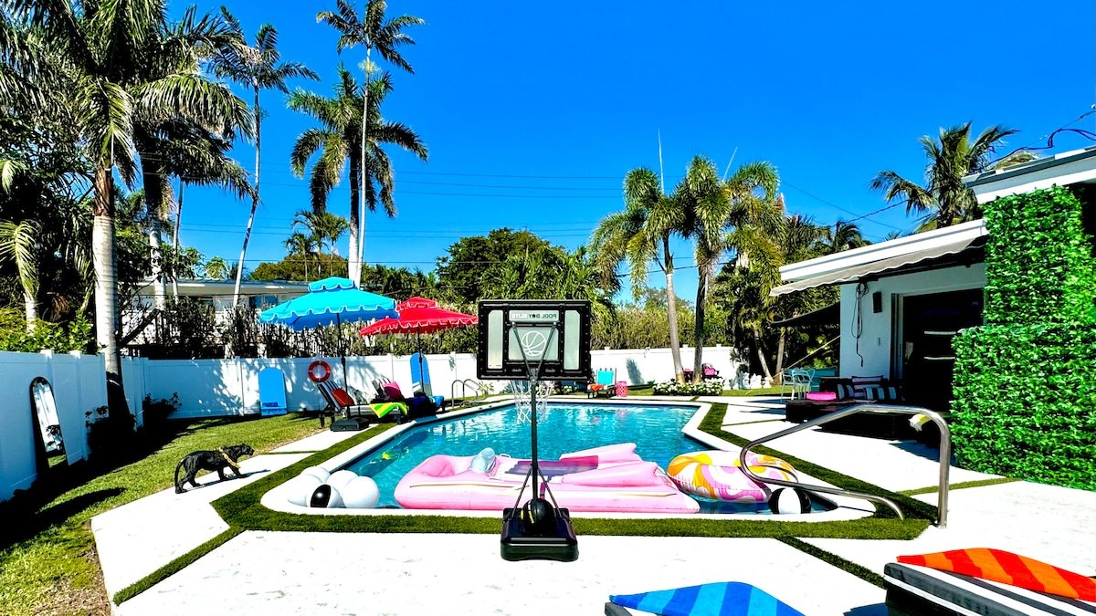 Heated Pool Retreat Just Steps from the Beach gallery image 2