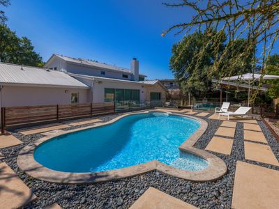 Luxe 4BR–Cold Plunge/Pool/Sauna/Gym in Westlake