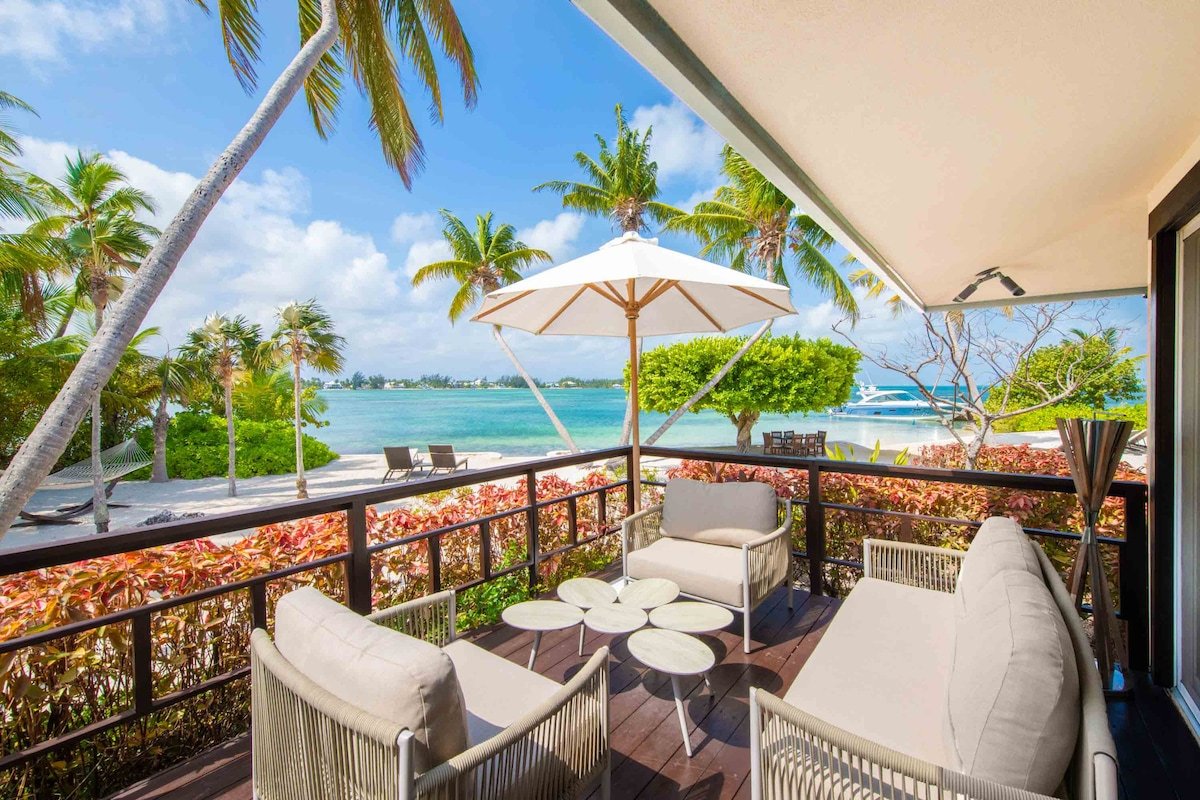 Tarasand by Grand Cayman Villas