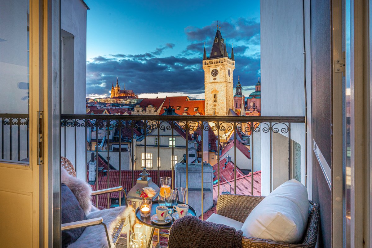 4BR 3,5bath Penthouse Jacuzzi Balcony Castle V!EWS