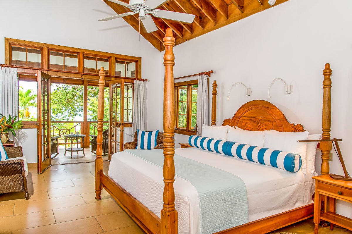 Idle Awhile Villas- Almond 4 Bedroom Villa, Negril gallery image 3