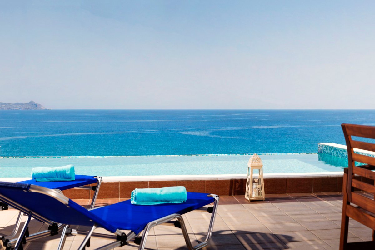 Luxury Villa Panorama with Infinity Pool &Studio