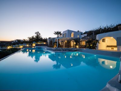 Sanarte villa 1, 6br w/private pool and sea view!