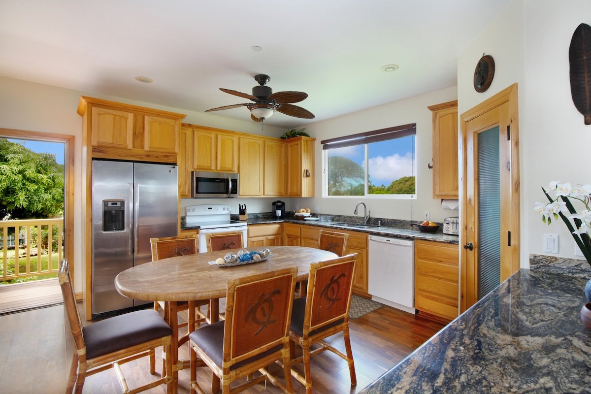 10 Bedroom Sleep 24 – A/C BlockTo Poipu Swim Beach gallery image 5