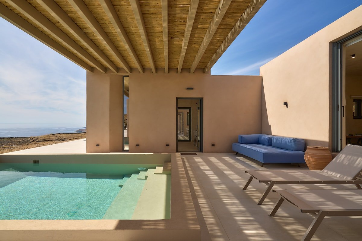 Homatinos Villa, a SeaView Escape with 2 Pools gallery image 4
