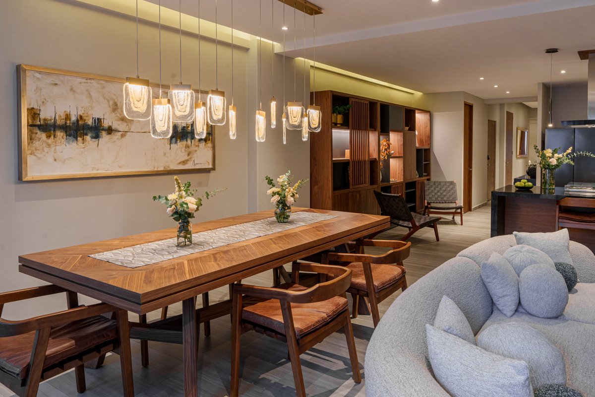 Agave: Stylish Stay by the Park